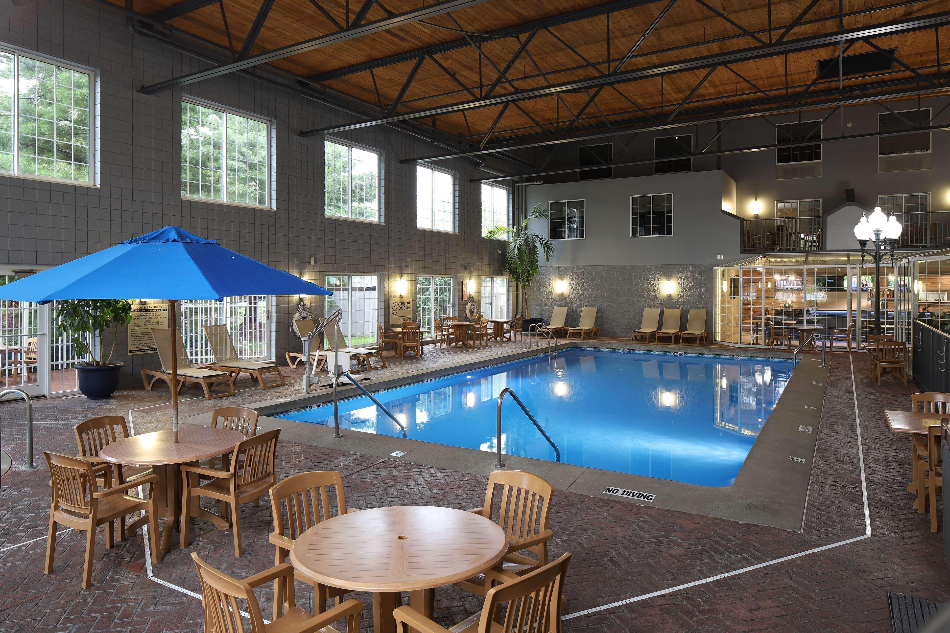 Hotel Hampton 3*