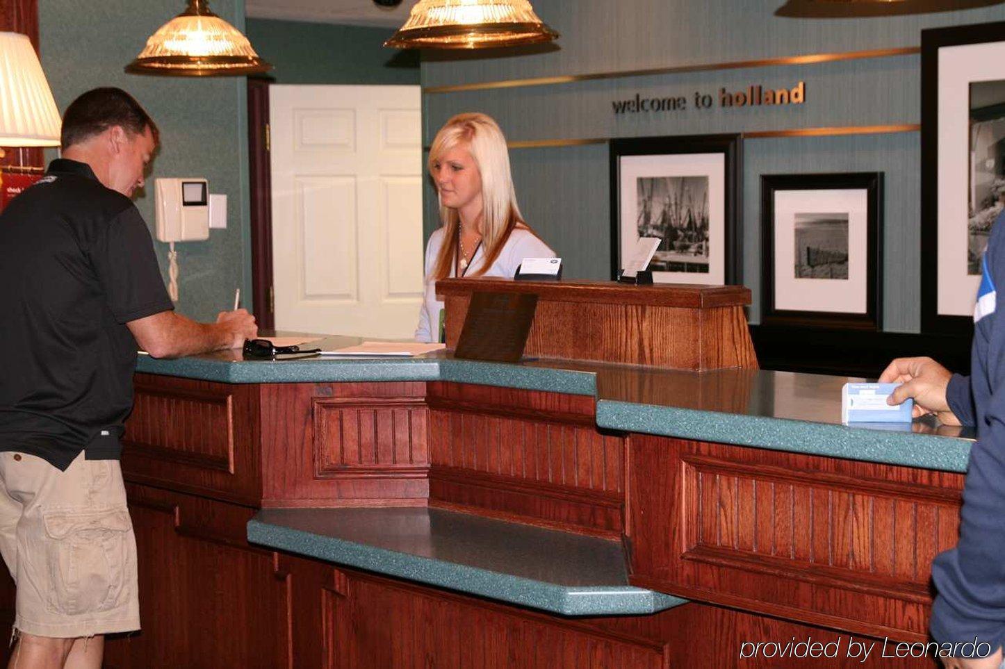 Hampton Hotel 3*