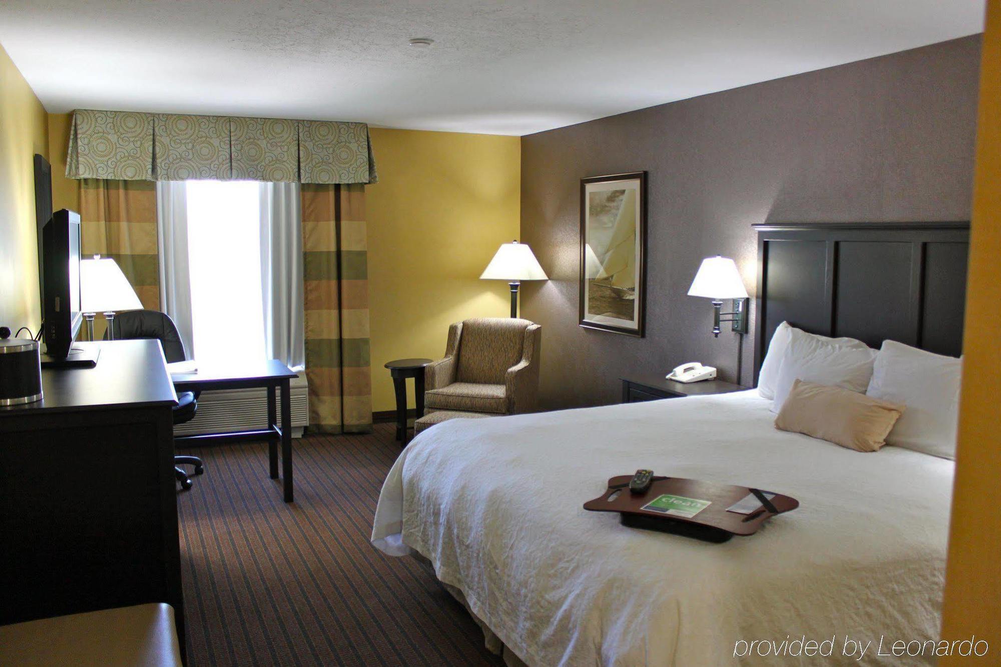 Hotel Hampton 3*